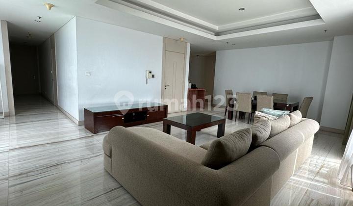 Apartemen Regatta Private Lift 206m Pantai Mutiara 1