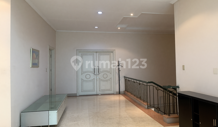 325m House in Pluit, Wide Road and Close to Toll Access 325m House in Pluit, Wide Road and Close to Toll Access