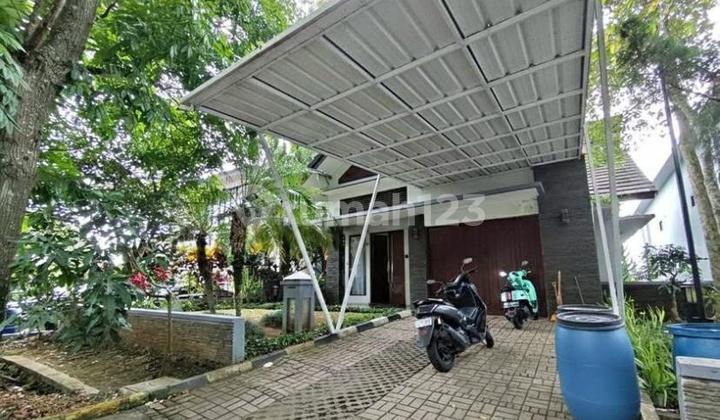 Rumah Minimalis Dalam Komplek Resor Dago Pakar Bandung Rumah Minimalis Dalam Komplek Resor Dago Pakar Bandung