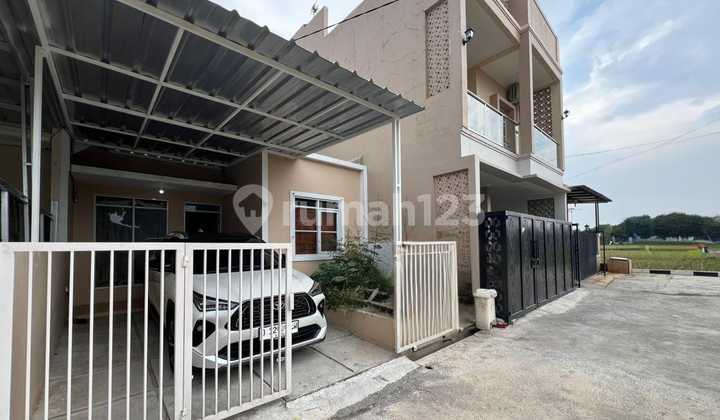 RUMAH  BARU MINIMALIS DEKAT SUMMARECON DI RIUNG  BANDUNG