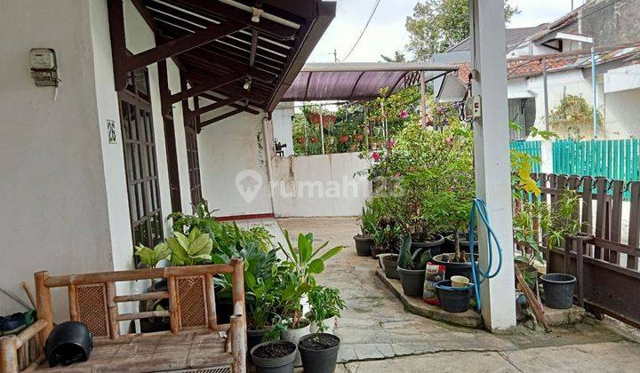Rumah Lama Sayap Lodaya Burangrang Bandung 3
