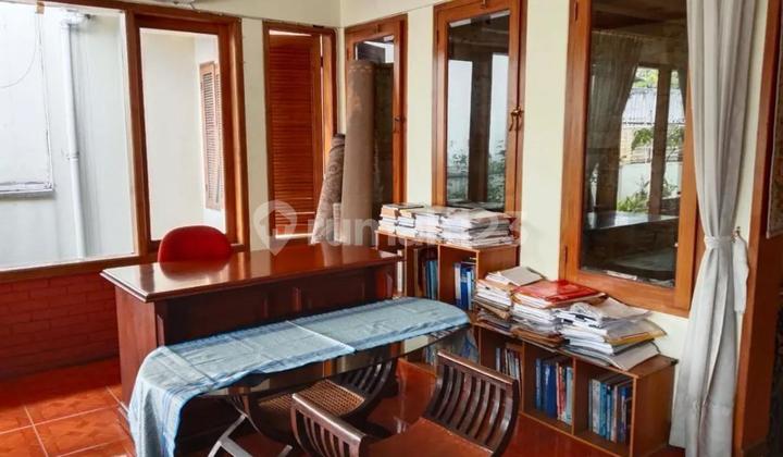 Rumah Asri Terawat Dekat ITB Dago Asri Bandung 2