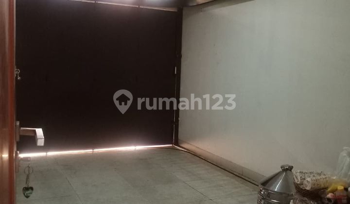 AFFORDABLE FURNISHED HOUSE IN KAWALUYAAN COMPOUND, BUAH BATU, BANDUNG 2