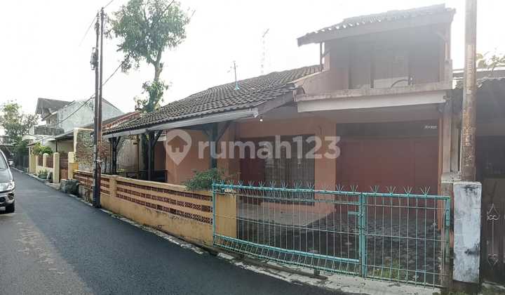 RUMAH MURAH DEKAT  SUMMARECON DI RIUNG  BANDUNG