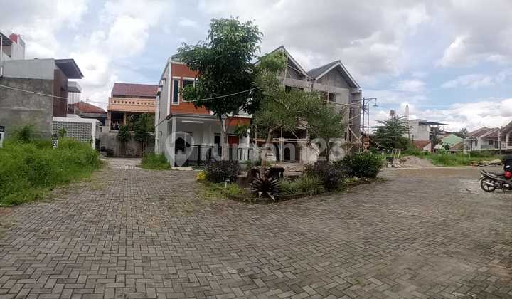 New Scandinavian Green House Antapani Bandung 2