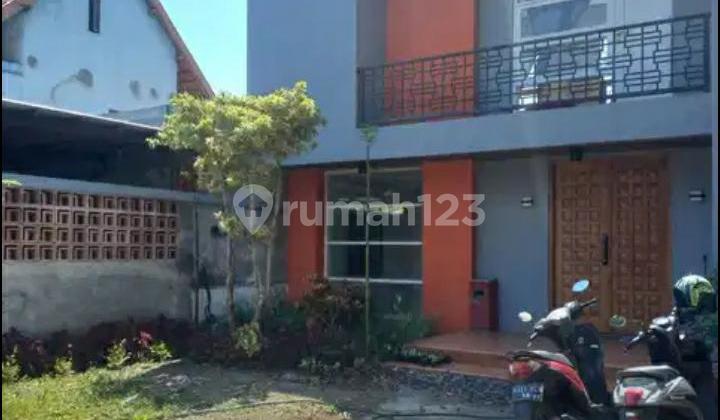 Luxury Villa House in Sayap Setiabudi Bandung 2