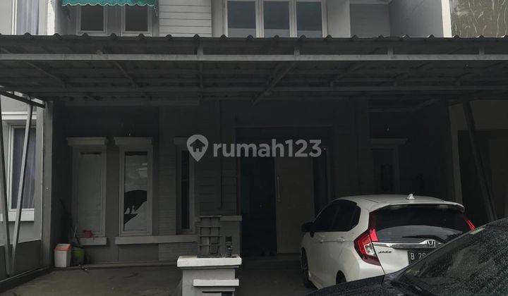 Rumah Cantik di Perumahan Asri Legenda Wisata Cibubur 1