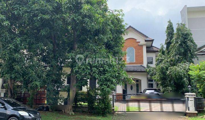 Rumah Second Boulevard Cantik di Kota Wisata Cibubur 1