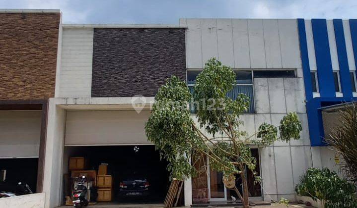 Gudang Siap Pakai di Kawasan Komersial Kota Wisata Cibubur 1