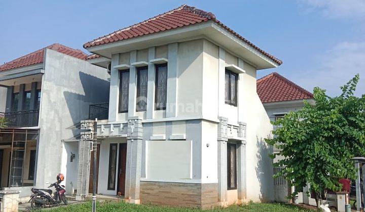 Dijual Rumah Hook di Legenda Wisata Cibubur 2