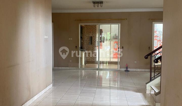 Rumah 2 Lantai Cantik Harga Nego di Kota Wisata Cibubur 2