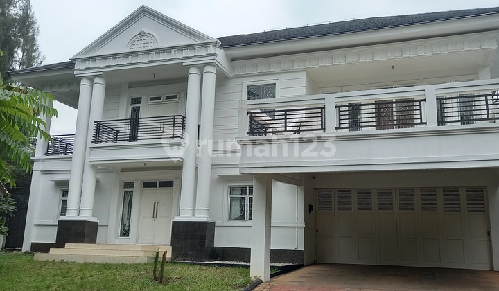 Rumah Kuldesak Cantik di Perumahan Asri Legenda Wisata Cibubur