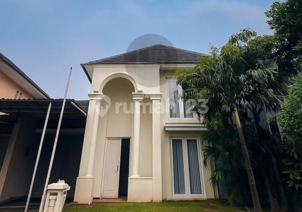 Rumah Klasik Cantik Harga Nego di Kota Wisata Cibubur Rumah Klasik Cantik Harga Nego di Kota Wisata Cibubur