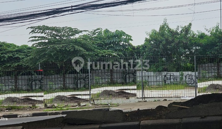 Tanah Siap Bangun di Pinggir Jalan Raya Alternative Cibubur Tanah Siap Bangun di Pinggir Jalan Raya Alternative Cibubur