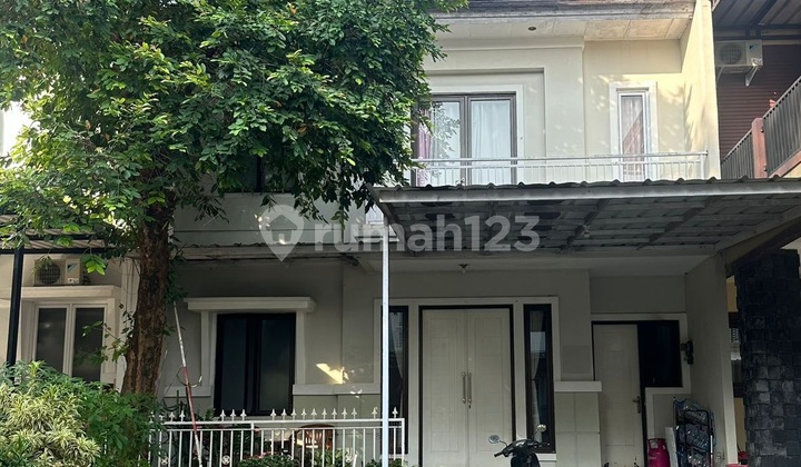 Rumah Cantik di Perumahan Modern Kota Wisata Cibubur