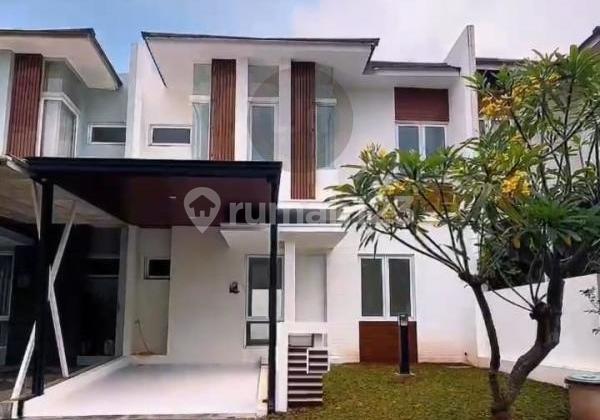 Rumah Minimalis Cantik di Perumahan Elite Kota Wisata Cibubur Rumah Minimalis Cantik di Perumahan Elite Kota Wisata Cibubur