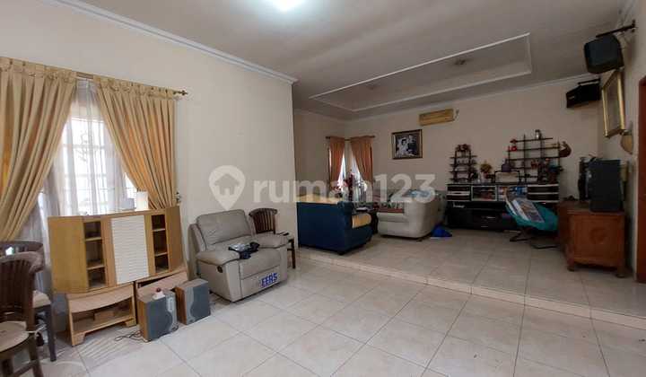 2-Story House in Legenda Wisata Cibubur 2