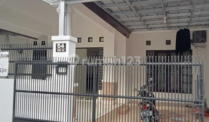 Rumah Cantik di Graha Raya Bintaro Jakarta Selatan