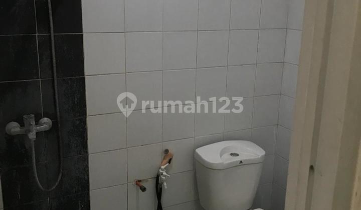 Beautiful House In Serpong Garden Greenland Cisauk Tangerang 2