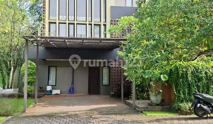 Rumah Cantik di De Park Cluster De Brassia Bsd Tangerang Banten
