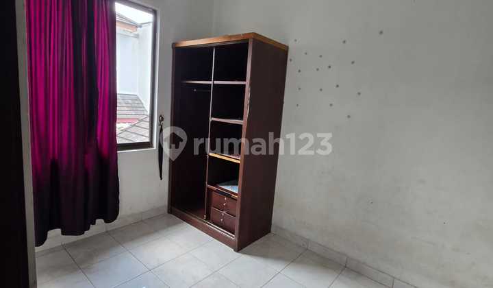 Beautiful House In Green Cove BSD Nice