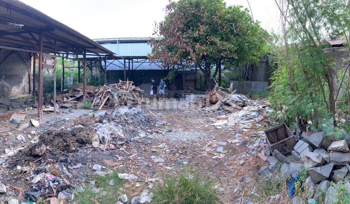 Lease Land Plot + 550 m² Strategic Warehouse in Kalideres, West Jakarta, Easy Access! Lease Land Plot + 550 m² Strategic Warehouse in Kalideres, West Jakarta, Easy Access!