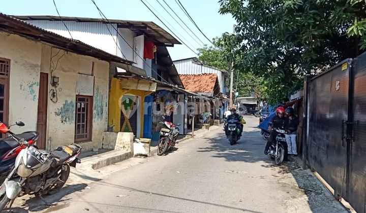 1,500 m² Warehouse on Jl. Dharma Wanita, Cengkareng – Freehold Certificate, Truck Access, Near JORR Toll Road 1,500 m² Warehouse on Jl. Dharma Wanita, Cengkareng – Freehold Certificate, Truck Access, Near JORR Toll Road