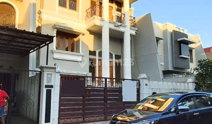 Rumah 2 Lantai Semi Furnish di Pulau Nirwana 5, Permata Buana 2