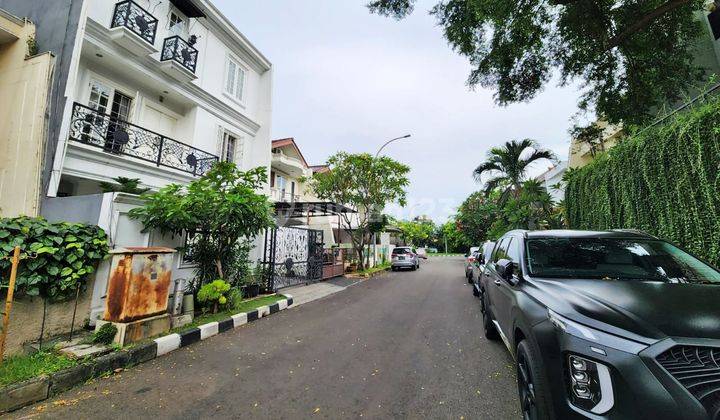 Rumah Mewah Permata Buana, Cluster Pulau Tidung, Kembangan, 3 Lt 1