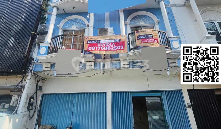 Dijual Hot Deal! Ruko Gandeng 3 Lantai Kedoya Duri Raya - 410 M², Furnished, Dekat Tol Kebon Jeruk