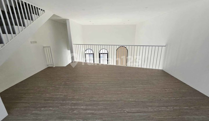 Rumah Baru Desain Model Santorini di Citra Garden 2, Kalideres – Hook, Lokasi Strategis! 105m 2