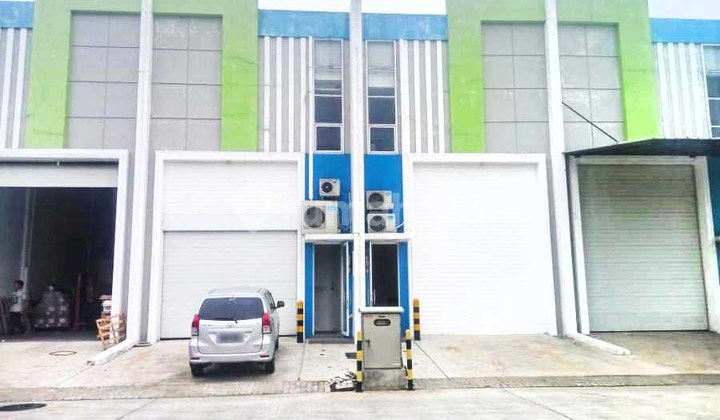 Warehouse with Office Green Sedayu Bizpark Daan Mogot 12X20m SHM - Furnished Warehouse with Office Green Sedayu Bizpark Daan Mogot 12X20m SHM - Furnished