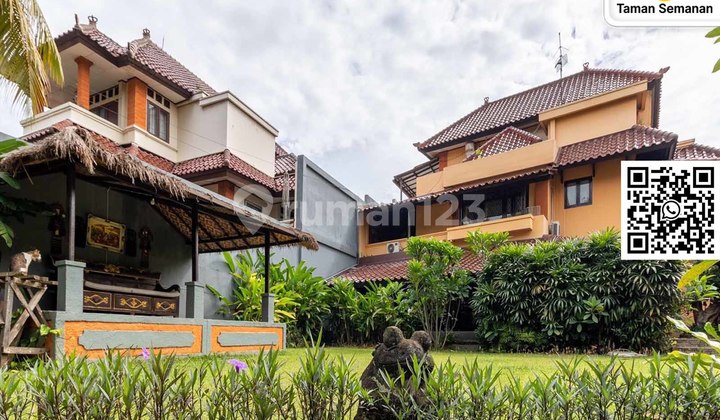 Rumah Mewah 552m² di Tamansari Pesona Bali Ciputat, 3 Lantai, SHM, Lokasi Strategis Rumah Mewah 552m² di Tamansari Pesona Bali Ciputat, 3 Lantai, SHM, Lokasi Strategis