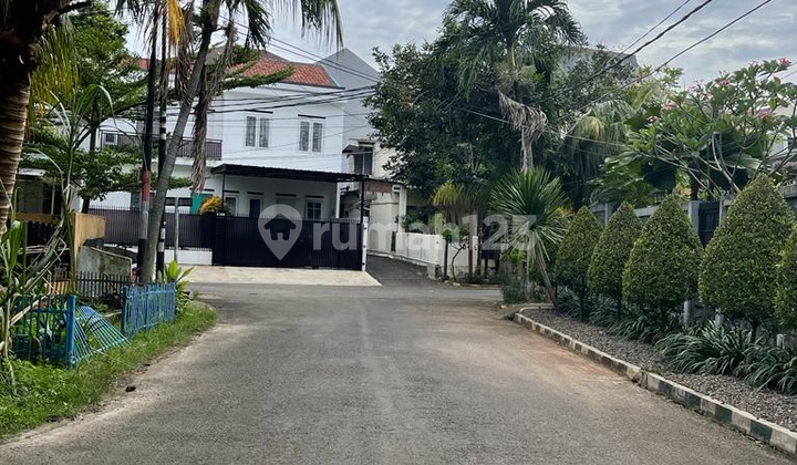 Rumah Baru Di Jl Adhyaksa - Lebak Bulus Rumah Baru Di Jl Adhyaksa - Lebak Bulus