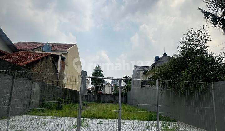 Ready-to-Build Plot, Lebak Bulus