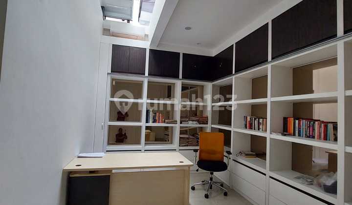 Pondok Indah Brand New Siap Huni  2