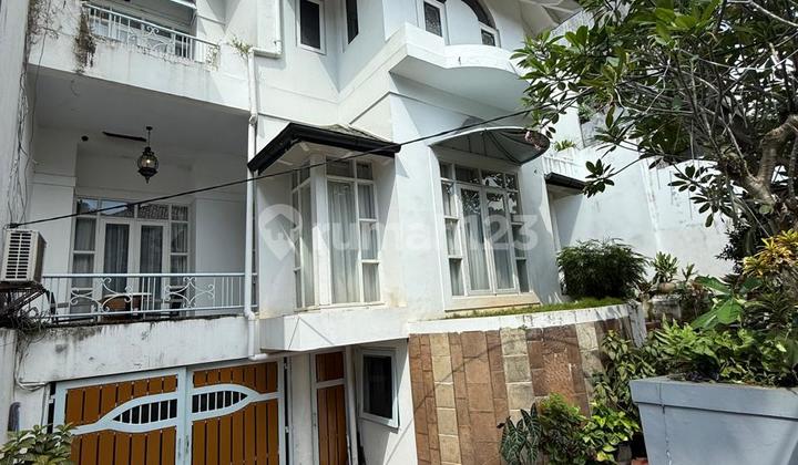 Rumah Cantik Pondok Indah Harga Menarik