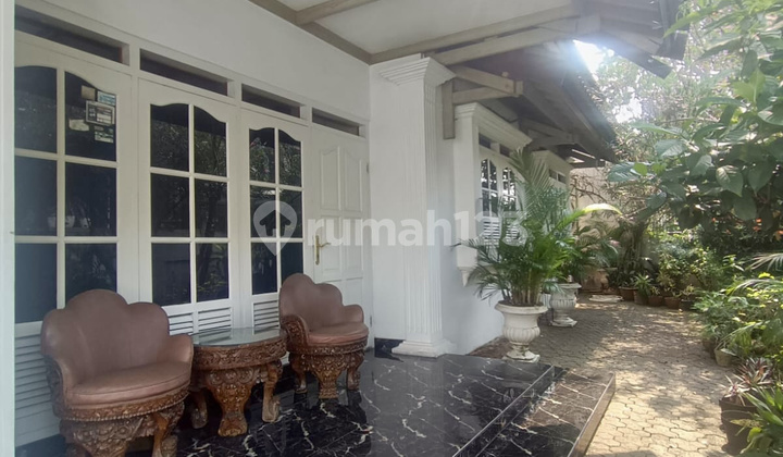 Asri House, Bendi Street, Tanah Kusir, South Jakarta Asri House, Bendi Street, Tanah Kusir, South Jakarta