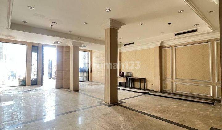 Dijual Gedung Dekat Hotel Shangrilla Tanah Abang Jakarta Pusat 2