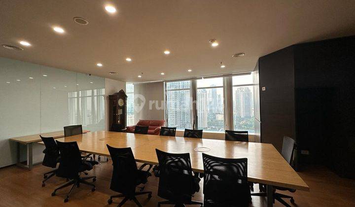 Dijual Kantor Setengah Lantai Equity Tower Office Scbd Sudirman 2