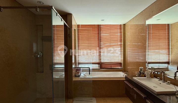 Dijual harga termurah apartemen Pakubuwono Signature  2