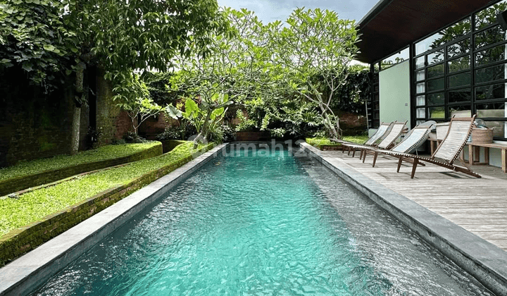 Dijual villa brand new Modern tropical leasehold  2