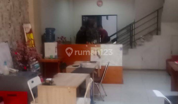 ruko pisangan 3 lantai  2