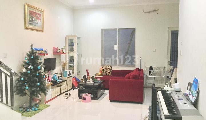 Rumah 2 Lantai Bagus Unfurnished di Cluster Volta, Tangerang