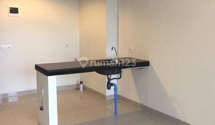 Apartement Apartment Orange County 1 BR Unfurnished Baru 1