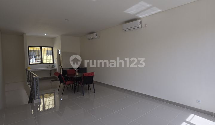 Ruko Maggiore Bagus 90 m2 Gading Serpong, Tangerang Ruko Maggiore Bagus 90 m2 Gading Serpong, Tangerang