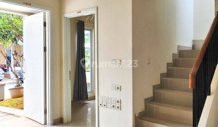 Rumah Kontrakan Unfurnished Bagus Verdi Summarecon Serpong, Tangerang 1