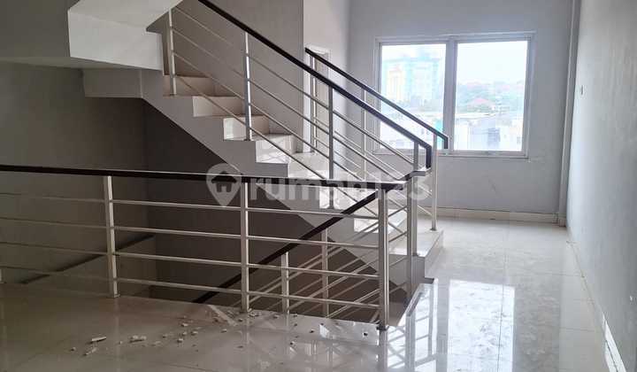 Shop House Rental in East Bogor City 2