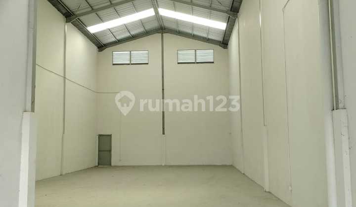 Disewakan.gudang Pbm.daan Mogot.rapi.sekali.plong.akses.container.40.ft.bebas.pungli Disewakan.gudang Pbm.daan Mogot.rapi.sekali.plong.akses.container.40.ft.bebas.pungli