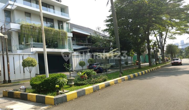 Dijual Rumah Lokasi Bagus di Taman Kedoya Baru Jakarta Barat Dijual Rumah Lokasi Bagus di Taman Kedoya Baru Jakarta Barat